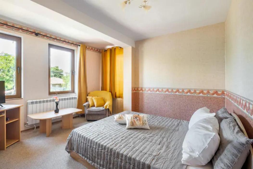 Guest House Geranium Arbanasi Esterno foto