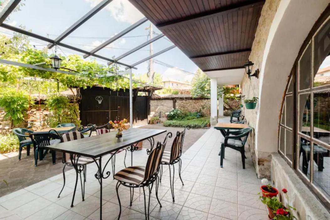 Guest House Geranium Arbanasi Esterno foto