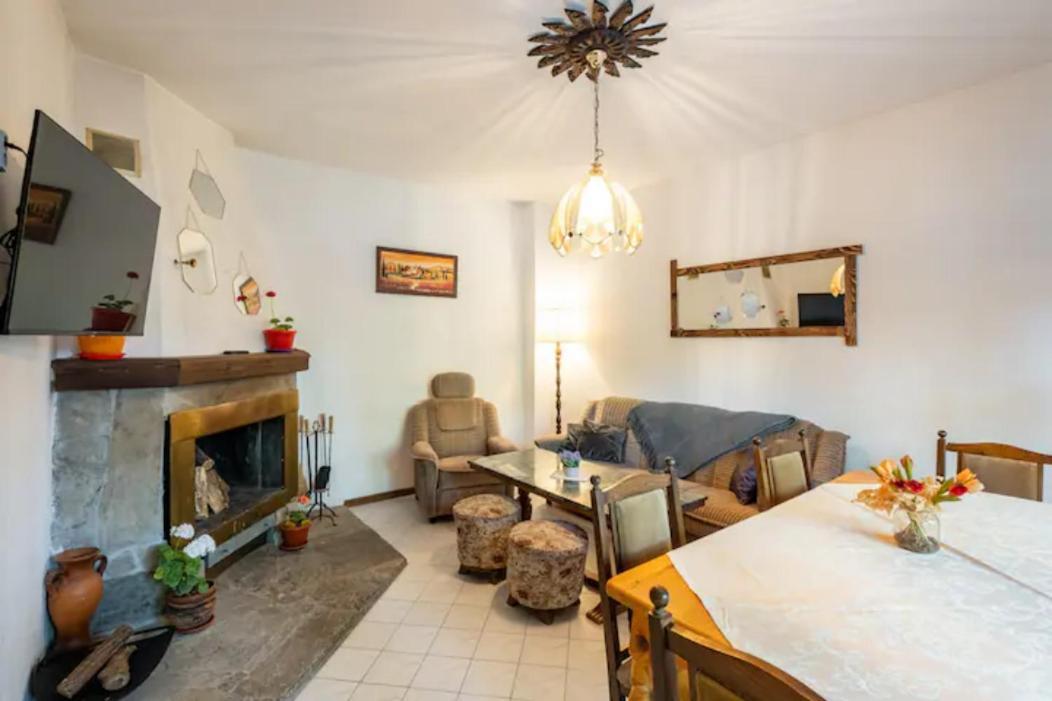 Guest House Geranium Arbanasi Esterno foto